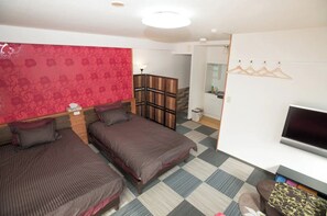 1 quarto, escrivaninha, ferros/tábuas de passar roupa, Wi-Fi de cortesia