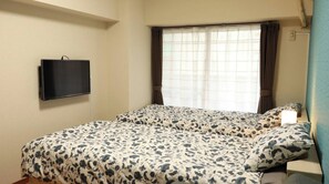 1 bedroom, desk, free WiFi, bed sheets