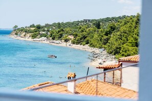 View from property - Aiora Suites (Polygyros)