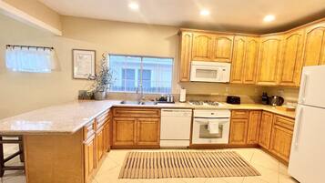 Fridge, microwave, oven, dishwasher