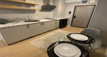 EM04- Studio premium - pat matrimonial