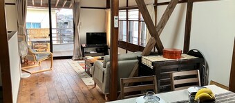 Kurodani - wonderful Kyoto machiya in a great district