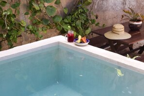 Alberca al aire libre