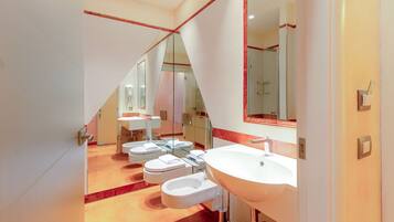 Doccia, bidet