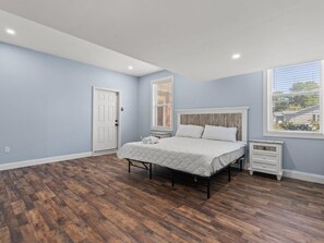 5 chambres, fer et planche à repasser, Wi-Fi, literie fournie