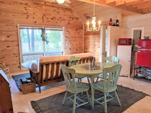 Interior - ISLAND VACATION, Canoe 5 minutes to Island and relax (Ellsworth)