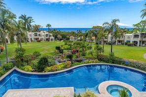 Pool - Palms at Wailea 705 - Luxury Renovation, Prime Location, Close to Shops, Full AC (Kihei)