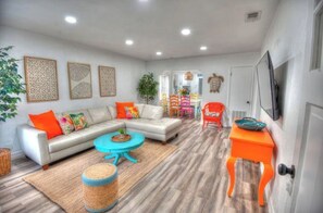 Smart TV, books, offices