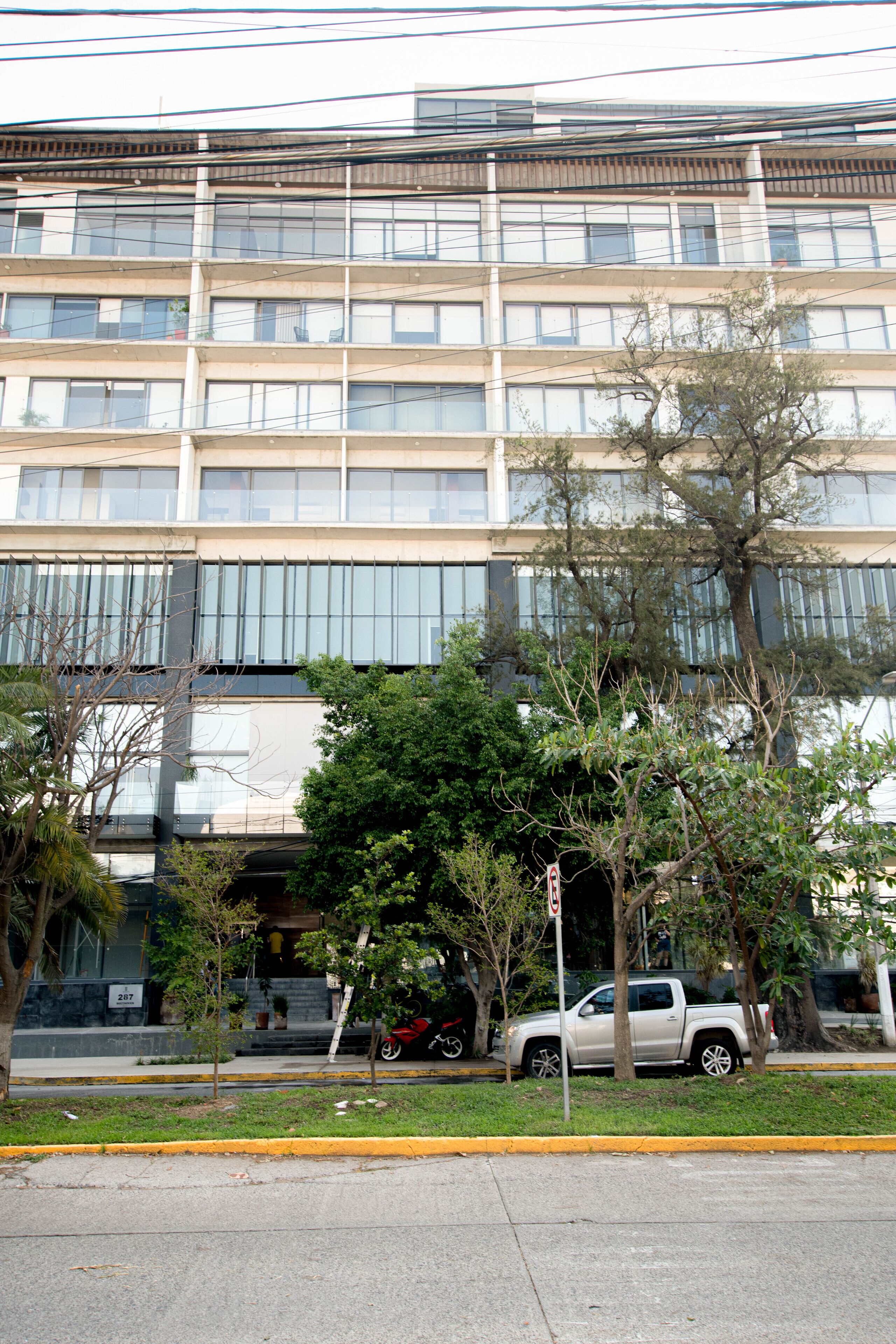 Ngoại thất