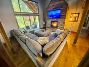 Smart TV, chimenea