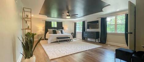 4 chambres, bureau, fer et planche à repasser, Wi-Fi gratuit