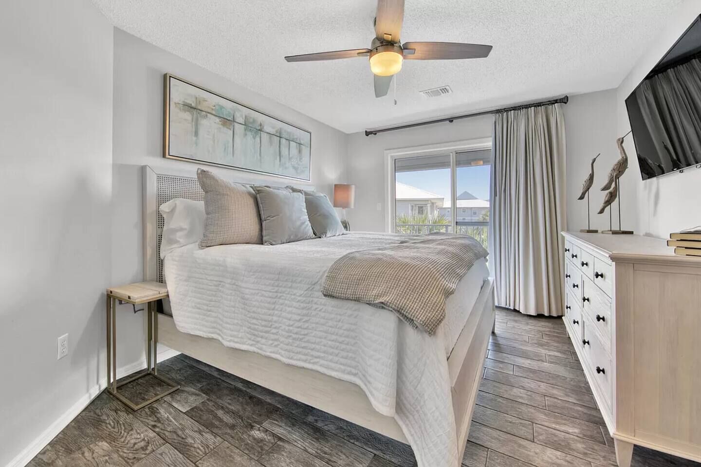 SummerWaves-Gorgeous 3BR/3BA Beachside Villa/Pool