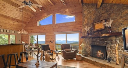 Amazing Views*HotTub*Sauna*GameRooms Dog-friendly!