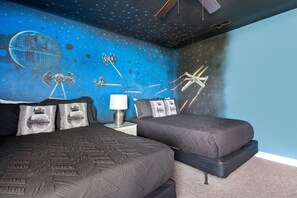 8 bedrooms, iron/ironing board, free internet, bed sheets