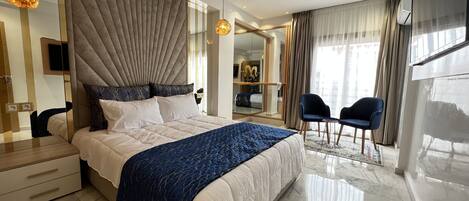 1 chambre, fer et planche à repasser, Wi-Fi gratuit, draps fournis