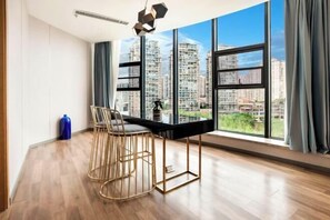 Room - Binjiang Celebrity Holiday Hotel (Nanbu County)