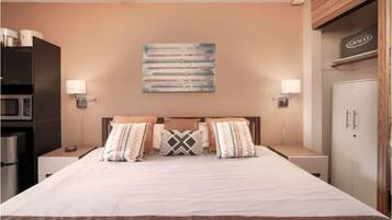 1 chambre, lit parapluie, Wi-Fi gratuit, draps fournis