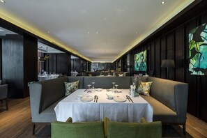Unclassified image, 2 of 79, button - Sunshine Peninsula Jinsha Hotel (Zhangjiagang)