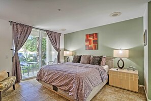 2 bedrooms, iron/ironing board, free WiFi, bed sheets - Nice poolside villa in Cathedral City (Cathedral City)