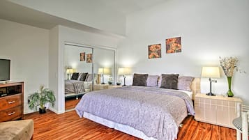2 bedrooms, iron/ironing board, WiFi (free), bed sheets