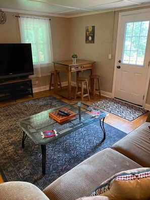 Smart TV, DVD player, music library, video library