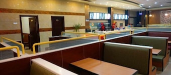 速8飯店(舒城春秋南路慈母宮店)