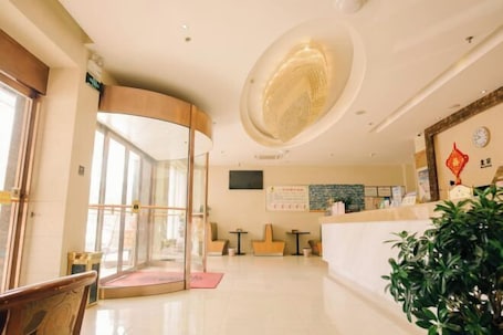 Parte interna. Super 8 Hotel (Shucheng Chunqiu South Road Cimugong)