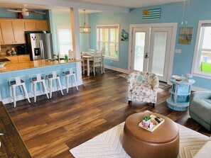 Smart TV, chimenea y videojuegos 