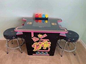 Spielezimmer