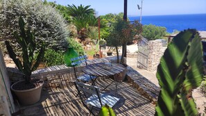 Outdoor dining - Mini Suite De Vita - Amazing View on the Coast (Tiggiano)
