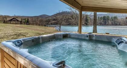 Falling Waters Lodge Spectacular Lake Front Home