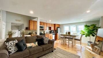 Smart-TV, Stereoanlage