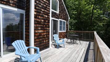 House (Weetamoo Trail 50, Waterville Estates) | Exterior