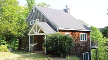 Nhà (Weetamoo Trail 50, Waterville Estates) | Ngoại thất