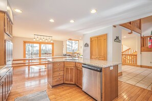 Casa (Multiple Bedrooms) | Servicio de la propiedad