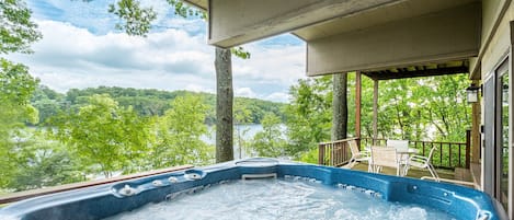 House (3 Bedrooms) | Property amenity