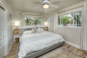 2 Schlafzimmer, Schreibtisch, Bügeleisen/Bügelbrett, kostenloses WLAN