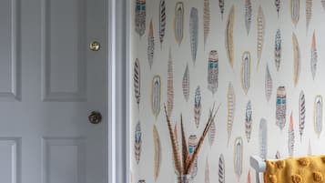 PRINCESS RED WING | 1 bedroom, premium bedding, memory foam beds, minibar