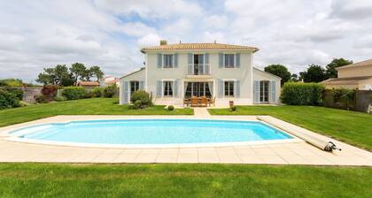 Villa Abordable sur Terrain de Golf!
