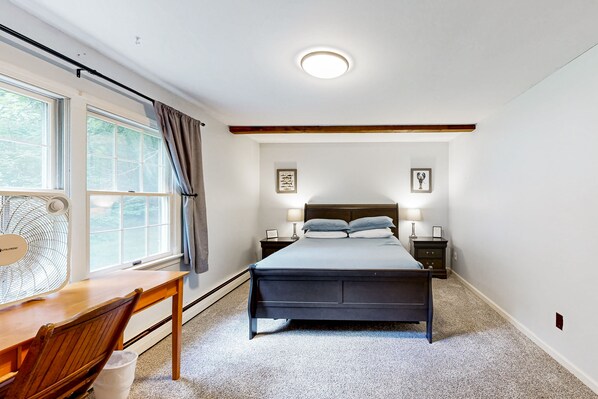 4 Schlafzimmer, Bügeleisen/Bügelbrett, Reisekinderbett, Internetzugang