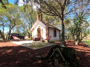 32-inch TV with cable channels, Netflix, streaming services - Finca del Pomar (Acatlan)