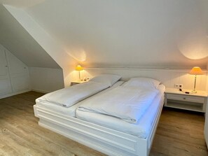 1 室のベッドルーム、アイロン / アイロン台、WiFi