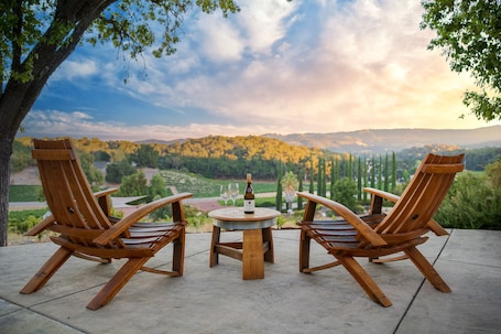 Terrace/patio. Lone Madrone Winery Guest House