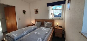 Unclassified image, 4 of 16, button