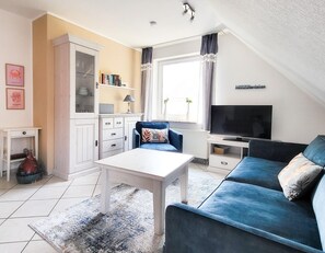 Televisión, reproductor de DVD y estéreo 