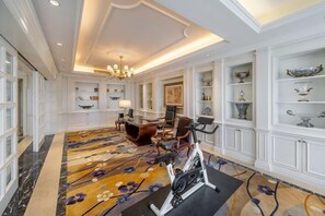 Cots/infant beds - Howard Johnson Junhe Hotel Beijing (Beijing)