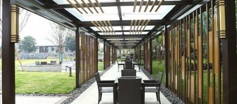 Phoenix Hotel