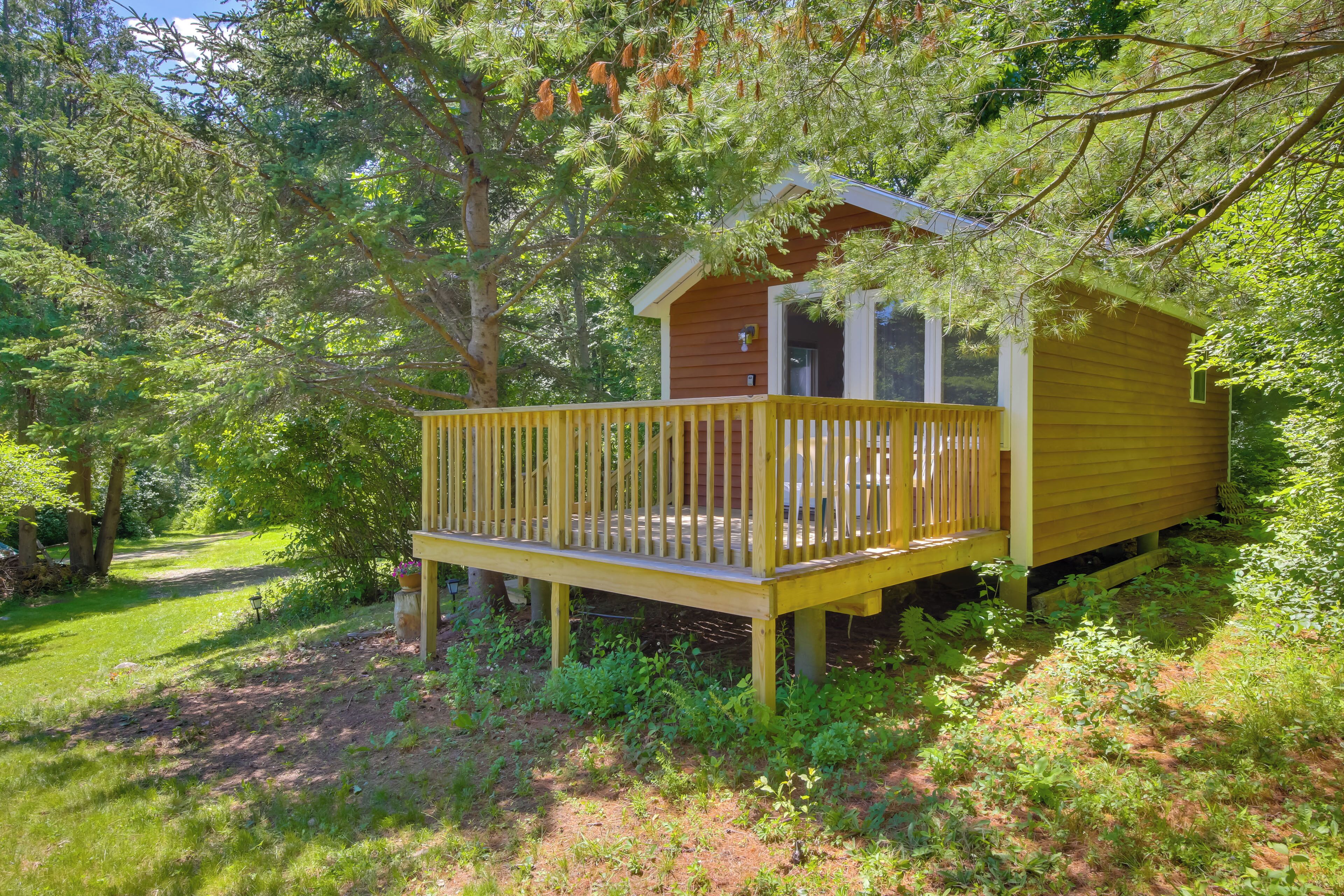 Northport Vacation Rental | 1BR | 1BA | Stairs to Enter | 600 Sq Ft