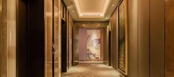Huayi Hotel