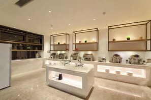 Restaurant - Huayi Hotel (Chongyang)